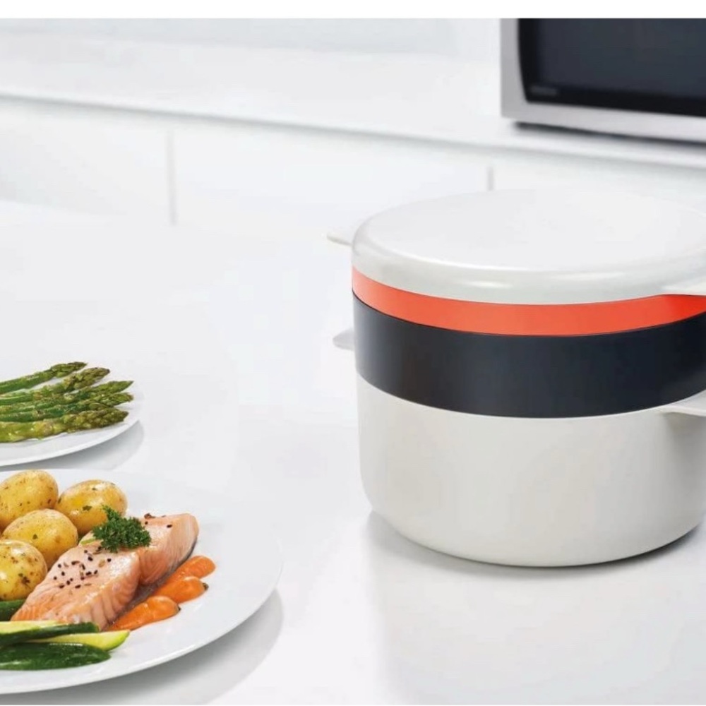 Joseph Joseph Microwave 4-Piece Stackable Cooking Set - Picture 3 of 7